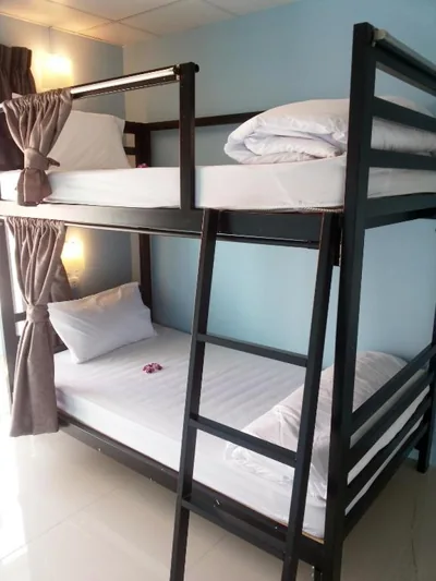 One One Hostel Patong – Photos 15